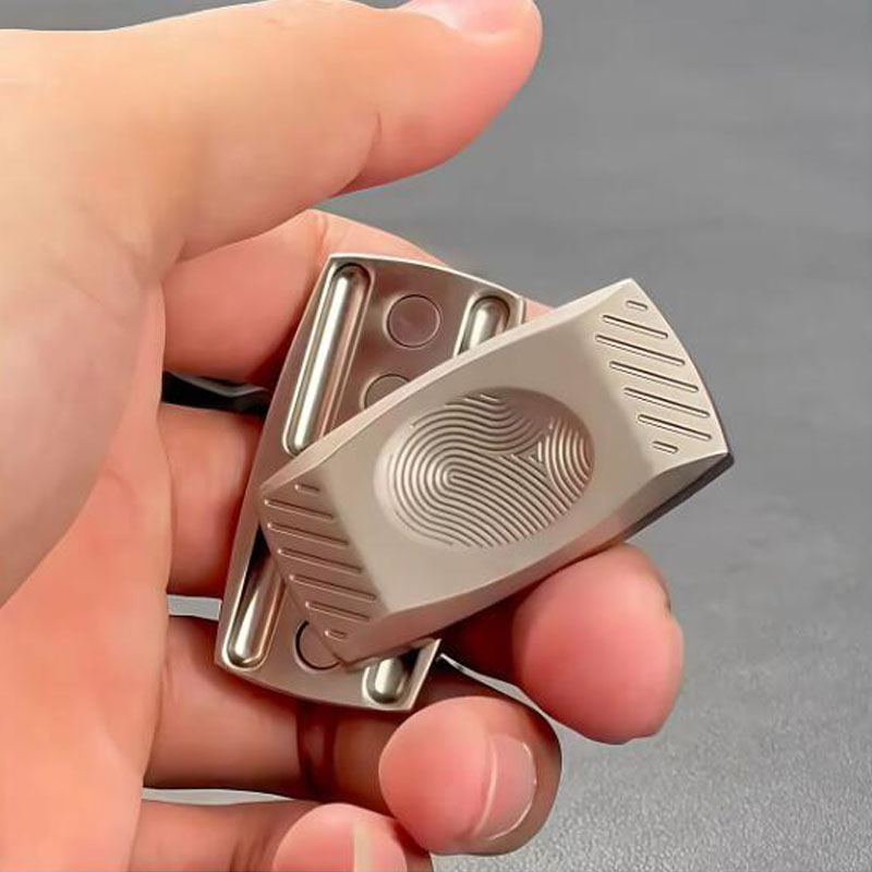 Cool Office Tech Gadgets - Fingerabdruck-Metall-Magnetischer Haptischer Schieber, Leise ADHS-Angst-Stressabbau-Spielzeuge, Geschenke