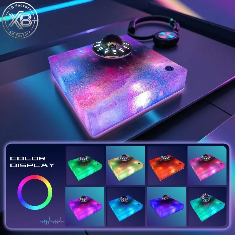 Schwebende UFO-Lampe mit 360-G – Cool Office Tech Gadgets Bewertung und Preis